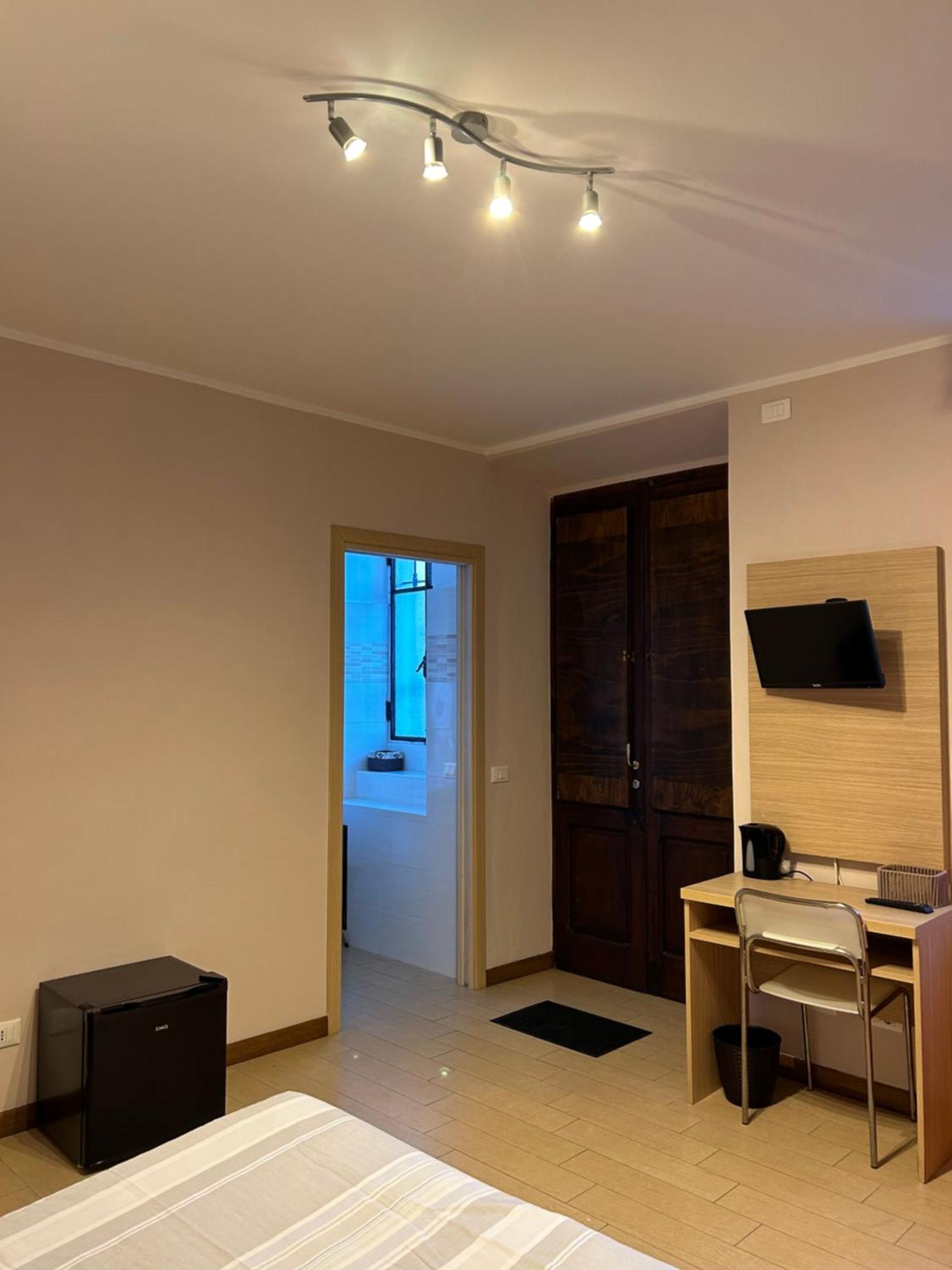 Casa Giardinetto Hotel Stresa Bagian luar foto